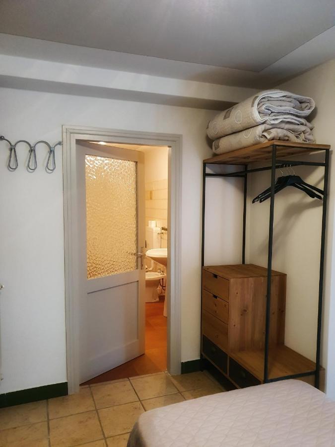 B&B Il Pettirosso Malonno Buitenkant foto