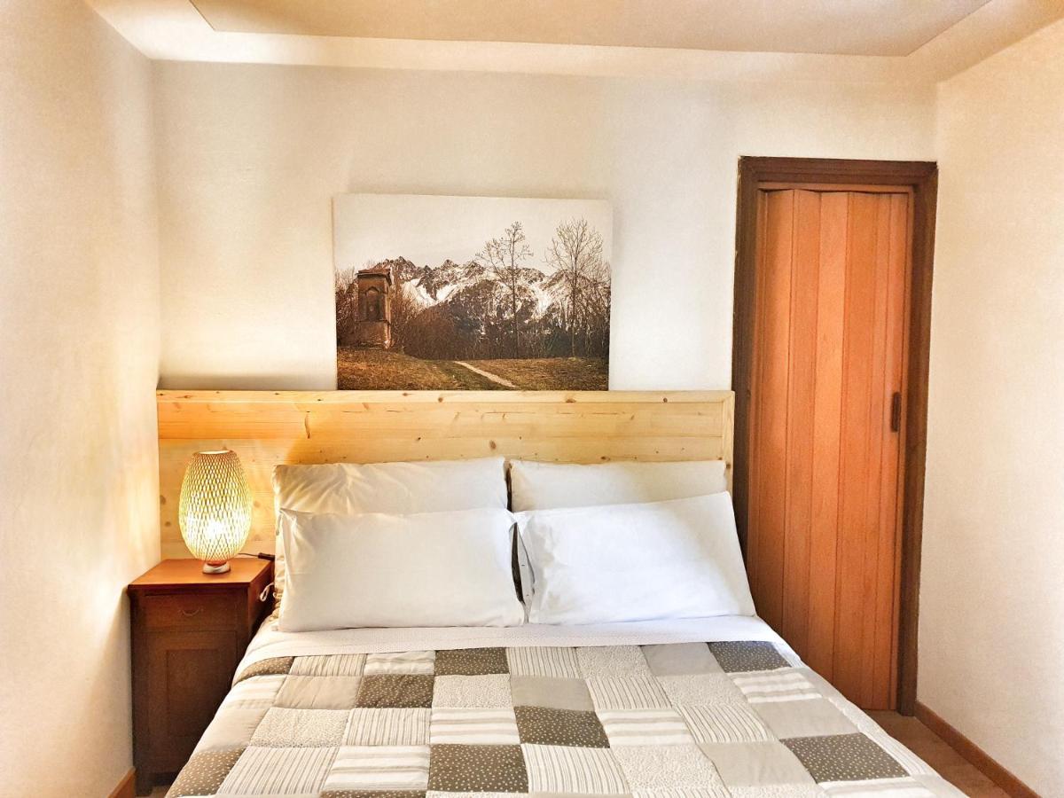 B&B Il Pettirosso Malonno Buitenkant foto